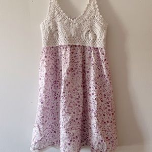 Crochet flowy floral dress!